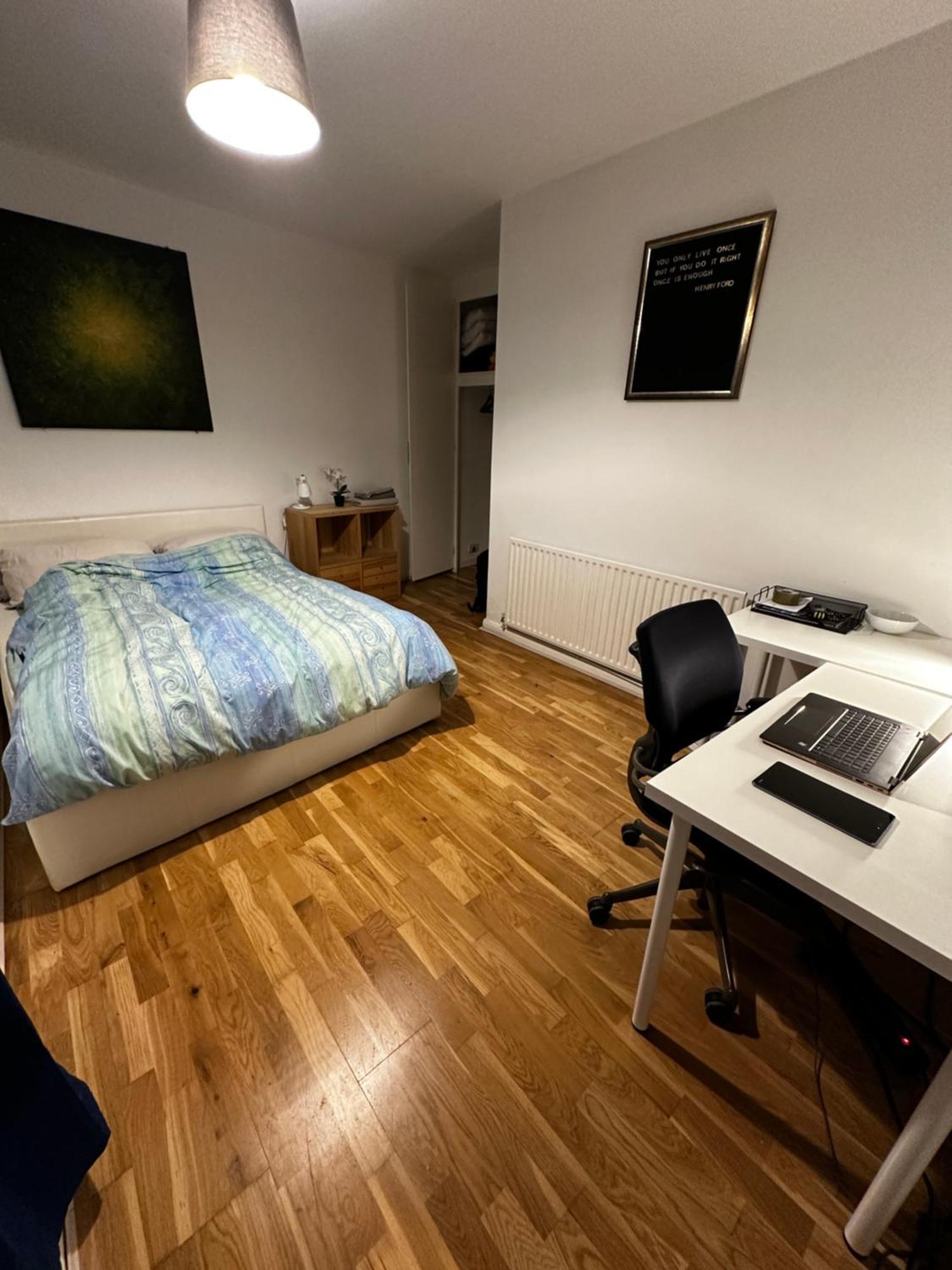 Charming 1-Bedroom Apartment Southfields, Londra Exterior foto